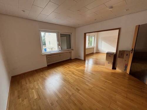 Zimmer 2 - 3 Zimmer Etagenwohnung zum Kaufen in Jüchen - Hochneukirch