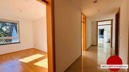 Heimkommen und Ankommen! - 4 Zimmer Etagenwohnung zur Miete in Nürnberg