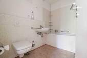 Badezimmer 3.OG rechts - 