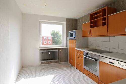 Einbauküche - Lukrativ: Gut vermietete 3-Zimmer-ETW in Zentrumsnähe