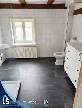 Badezimmer - 3 Zimmer Etagenwohnung in Stendal