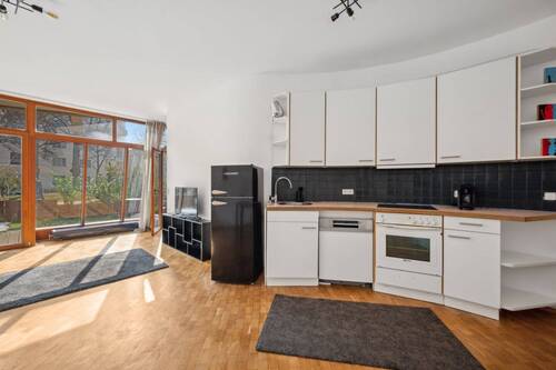 Offene Wohnküche - 2 Zimmer Etagenwohnung in Berlin - Wilmersdorf