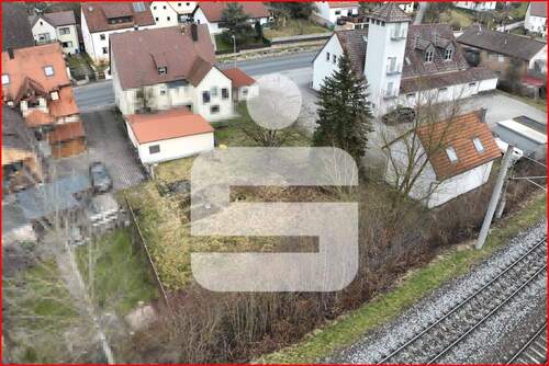 Grundstück - Baugrundstück sucht Familie - 99.000,00&nbsp;EUR Kaufpreis, ca.&nbsp; 0,00&nbsp;m&sup2;