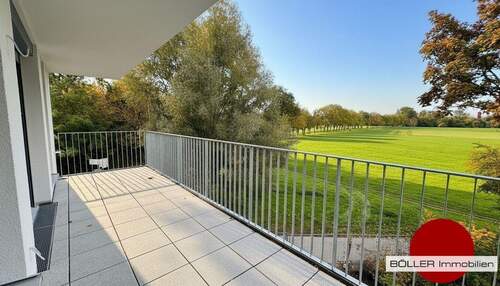 Balkon mit traumhaften Ausblick! - Traumwohnung in Traumlage! Schöne 3-Zi. Wohnung mit großem Balkon direkt am Wiesengrund!