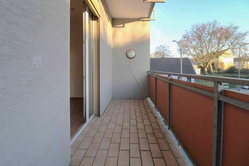 Balkon 1.OG - 5 Zimmer Etagenwohnung in Duisburg