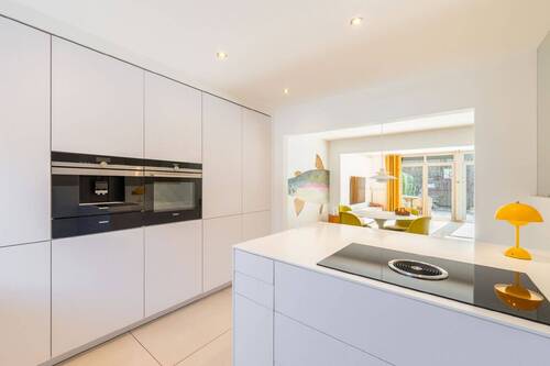 Küche - 5 Zimmer Reihenmittelhaus zum Kaufen in München