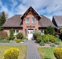 Anwesen mit Wohnhaus, Gewerbeflächen,Kfz-Werkstatt und mehr - Neuenkirchen Grauen