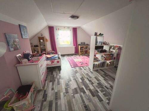 Zimmer 1 OG - 