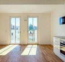 Helle 2-Zimmerwohnung - großer offener Küchenbereich mit Vor- und Nachmittagssonne - 2 Balkone - Berlin Charlottenburg