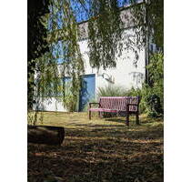 Großzügiges Reihenendhaus mit Einliegerwohnung, Garten, Kamin & Sauna - Veitshöchheim
