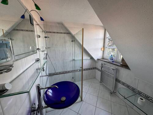 Haus-Grundstück 30.JPG - 