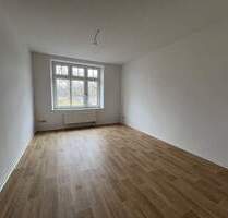 2 Kaltmiete* sparen, dafür in den Möbelladen fahren:=) - Chemnitz Yorckgebiet