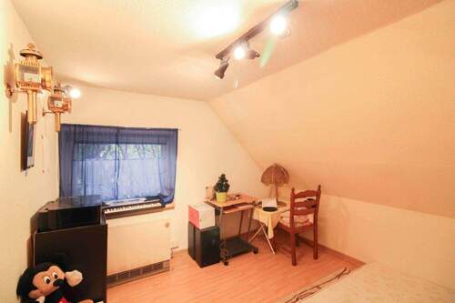 Schlafzimmer II DG - 