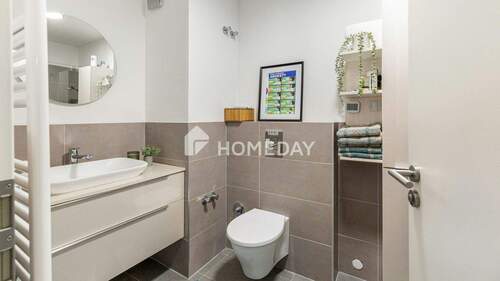 1. OG Badezimmer 1 - 