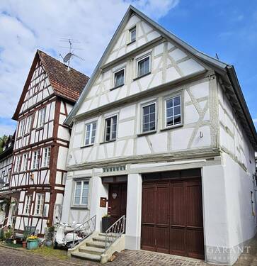 Aussenansicht - !! Ein wahres Kleinod... !! - 345.000,00 EUR Kaufpreis, ca.  208,00 m² Wohnfläche