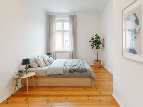 Titelbild - Sofort bezugsfrei: 1,5-Zimmer-Altbauwohnung mit attraktivem Grundriss