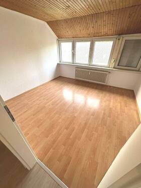 Schlafzimmer 2. OG - 