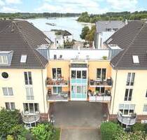 Wohnen oder Investieren: Stilvolle 2,5-Zimmer-Wohnung mit Terrasse & Top-Ausstattung in Rheinnähe !!! - Düsseldorf Benrath