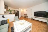 Erdgeschoss Wohnen - 2 Zimmer Terrassenwohnung in Düsseldorf