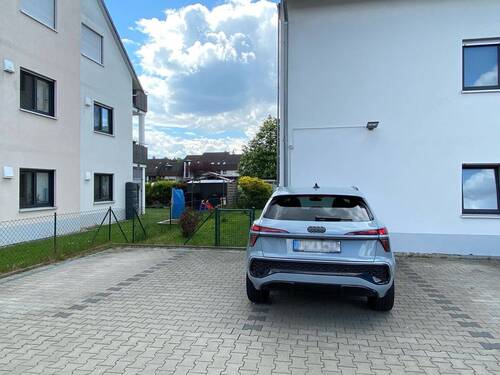 Die vorhandenen Außen-Stellplätze - 