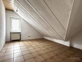 Schlafzimmer - Etagenwohnung mit 65,00 m² in Beindersheim zum Kaufen