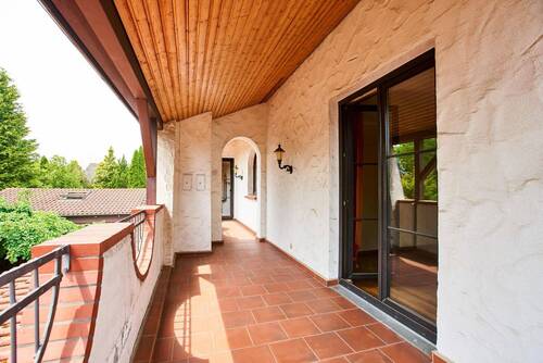 Wohnhaus 1.OG Terasse - 