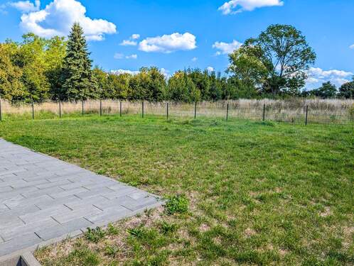 Idyllischer Garten - 