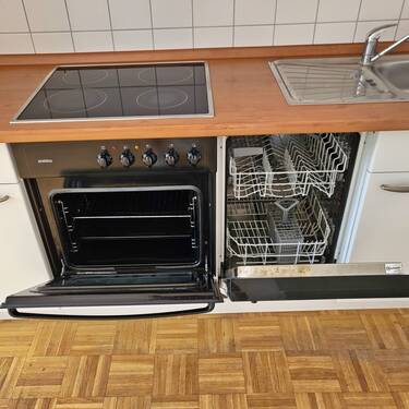 Einbauküche mit Geschirrspüler - 