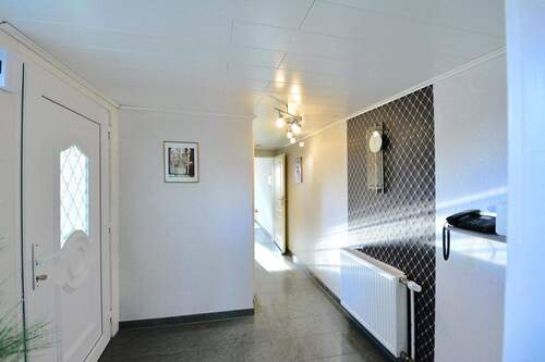 Flur - Doppelhaushälfte in Kassel / Süsterfeld