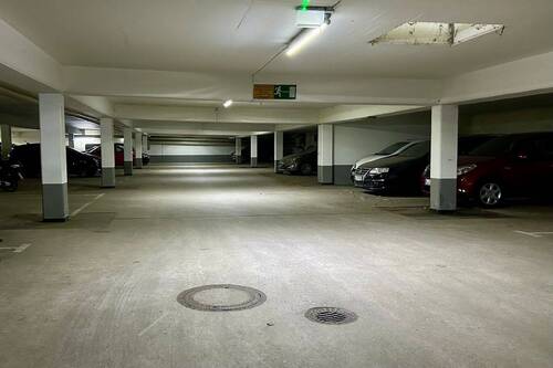 Tiefgarage - 