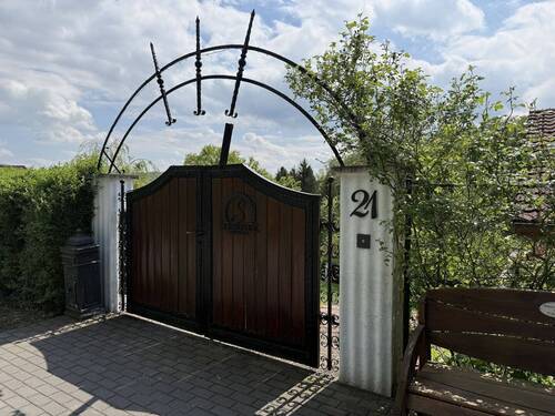 Treten Sie ein - 4 Zimmer Einfamilienhaus zum Kaufen in Bad Driburg / Neuenheerse