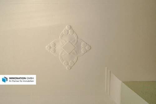 Detail - 