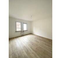 Kernsanierte 2-Zi-Wohnung mit Küche, Badezimmer und separatem WC in Stuttgart Süd