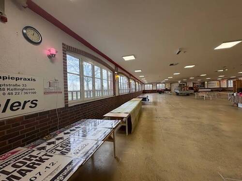 W Halle innen 2 - 1 Zimmer Einfamilienhaus in Kellinghusen