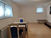 Zimmer Ansicht - Souterrain-Wohnung mit EBK in Butzbach!