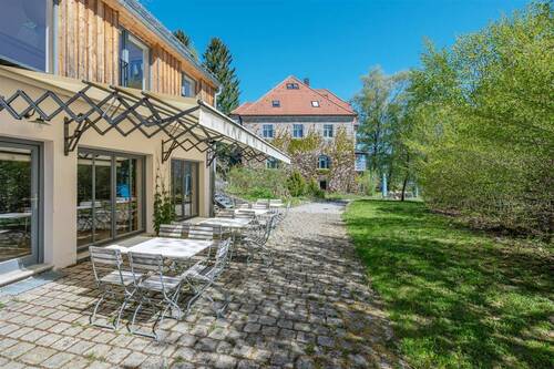Terrasse vor Kutscherhaus - 
