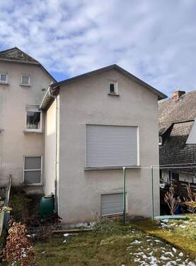 Gartenansicht - Doppelhaushälfte mit 84,00 m&sup2; in Sinn zum Kaufen