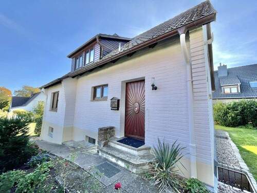 Haus linke Seite - Mehrfamilienhaus, Wohnhaus mit 109,00 m&sup2; in Ratzeburg zum Kaufen