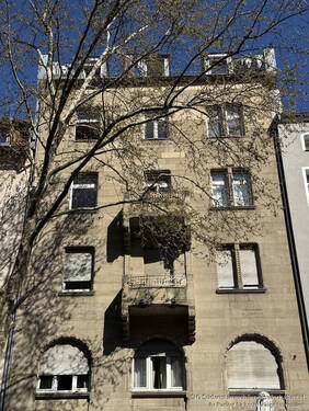 Hausansicht - Einmalige Investmentchance in Karlsruhe - Wohn- und Geschäftshaus in Top-Lage - Sofort handeln!