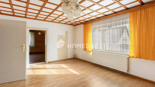 1. OG Wohnzimmer 1 - 
