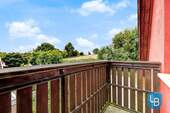 Balkon mit Blick ins Grüne - 