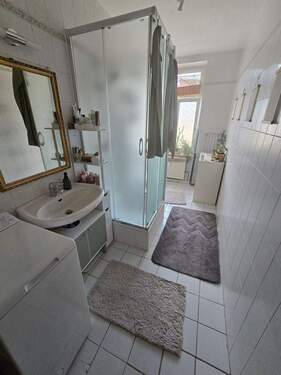 Bad der Wohnung - Etagenwohnung in Leipzig zum Kaufen