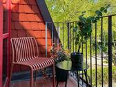 Balkon mit Blick ins Grüne - 