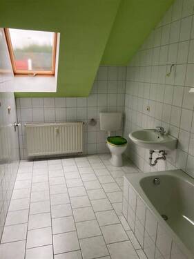 PHOTO-2020-11-03-11-40-58 - Etagenwohnung mit 80,00 m² in Werdau zur Miete