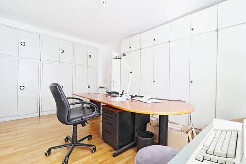 Büroraum vorne rechts Fensterseite - Büro in München
