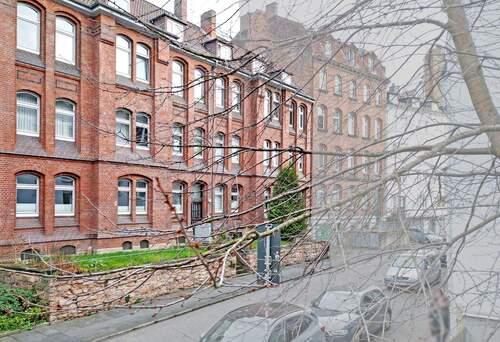 Ansicht Südwest Straße - 4 Zimmer Etagenwohnung zum Kaufen in Kassel / Süd