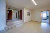 Büro / Eingansbereich-Flur - 