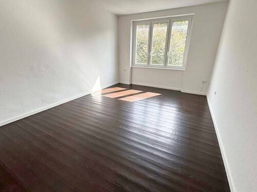 Wohnzimmer - 3 Zimmer Etagenwohnung in Dortmund