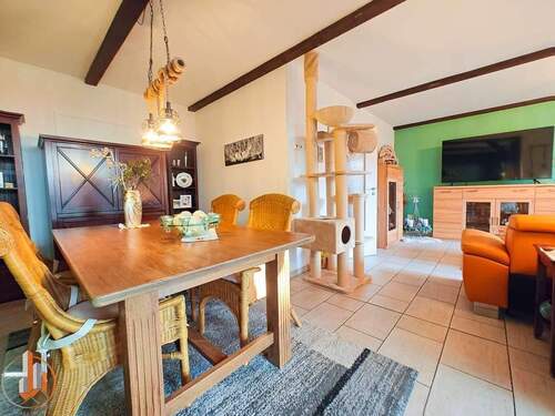 Wohnzimmer/ Essbereich - 