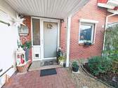 Haustür - 4 Zimmer Reihenendhaus zum Kaufen in Lostau